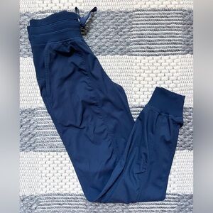 Lululemon Dance Studio Mid-Rise Jogger *Full Length Size 2 Navy